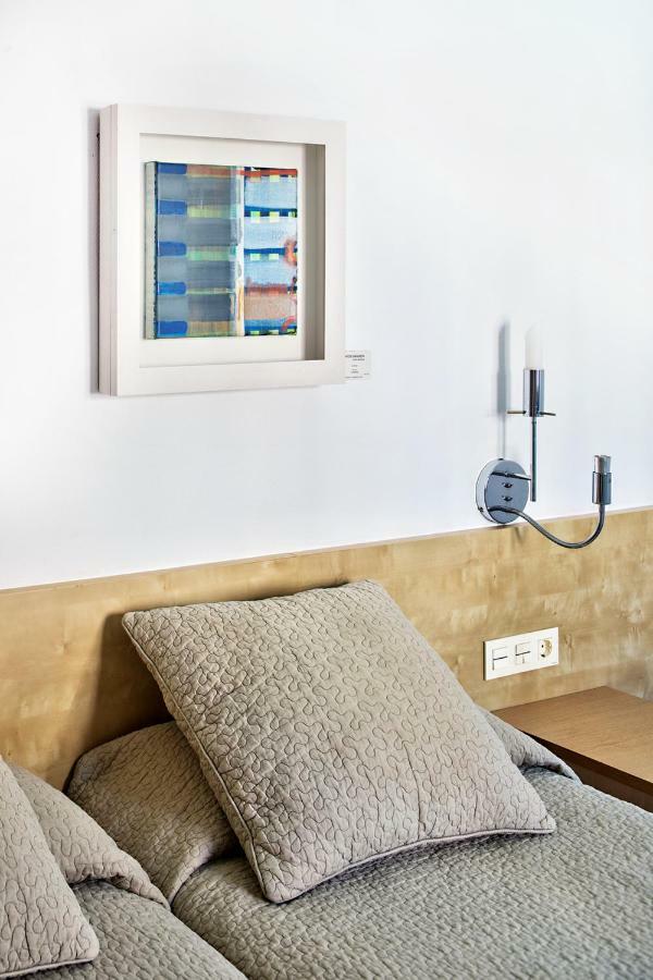 Superior One-Bedroom Apartment Disability Access